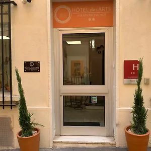 ** Hotel Des Arts Aix France